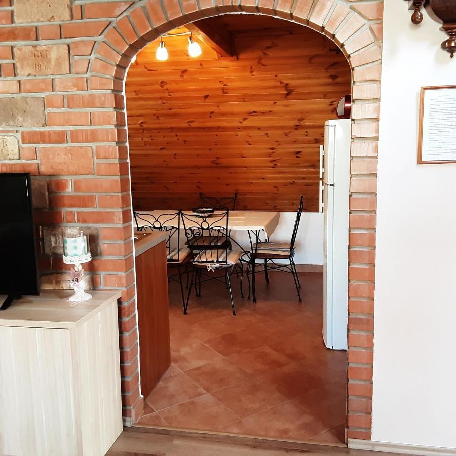 Jazmin Apartman Tihany Exterior foto
